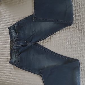 American Eagle blue jeans 30x34